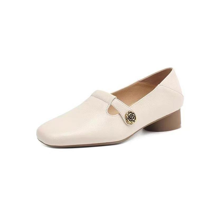 2025 spring and autumn new retro small leather shoes thick heel camellia single shoes soft leather soft sole shallow mouth loafers women