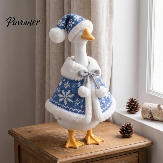 Decorative Patched Goose Clothing Set Christmas Porch Outfit, Festive Poinsettia Costume, Winter Holiday Outfit Clothes with Hat, Seasonal Apparel for