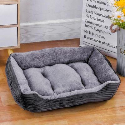 All-Season Pet Bed for Small Dogs & Cats - Winter Warmth Dog House Mat