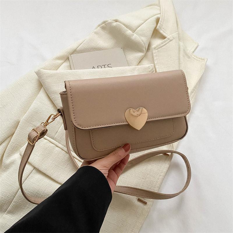 Vintage Chic Fashionable Womens Crossbody Bag With Large Capacity And Stylish Design хаки