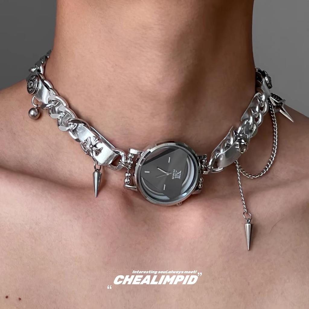 Nischdesign Tidvisare Crowe Metall Läder Halsband Personligt Flickhalsband