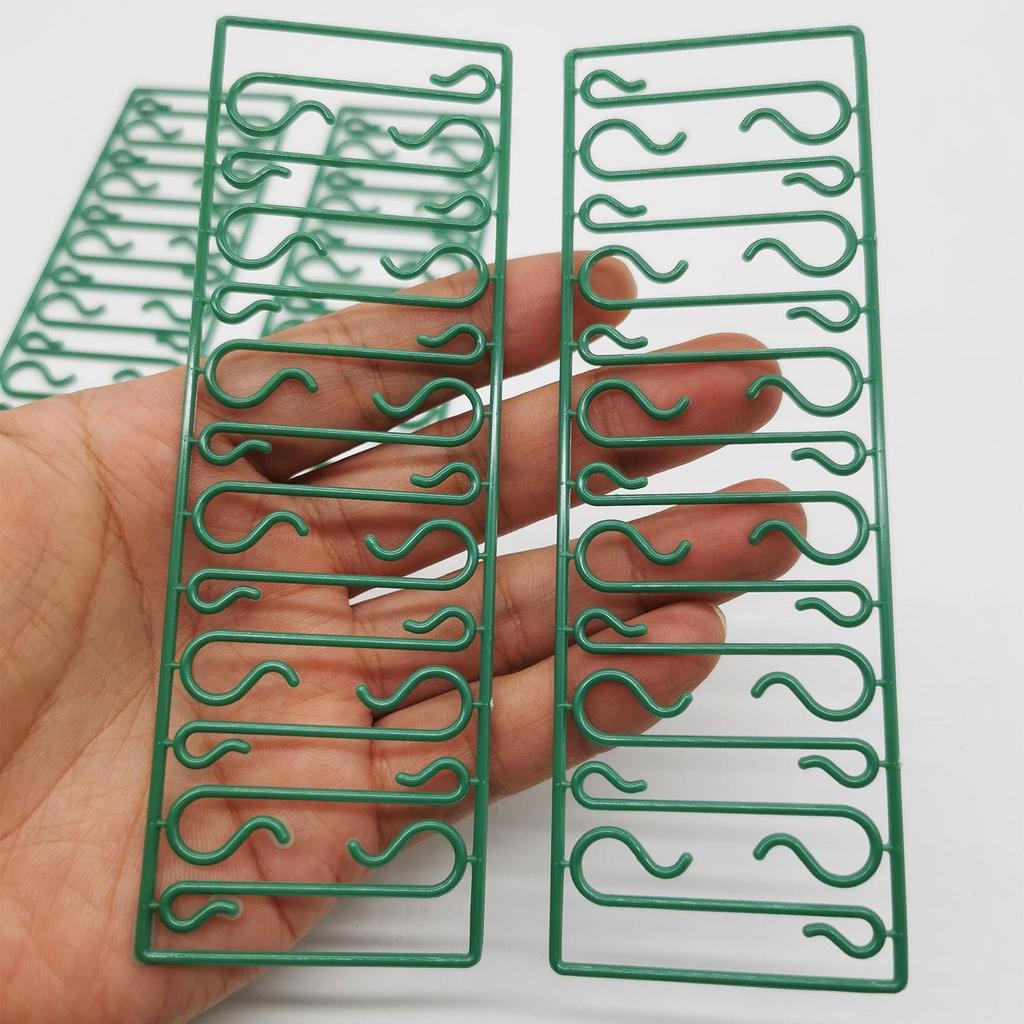 Green Transparent Christmas Ornament S-shaped Hanging Hook for Tree Decoration