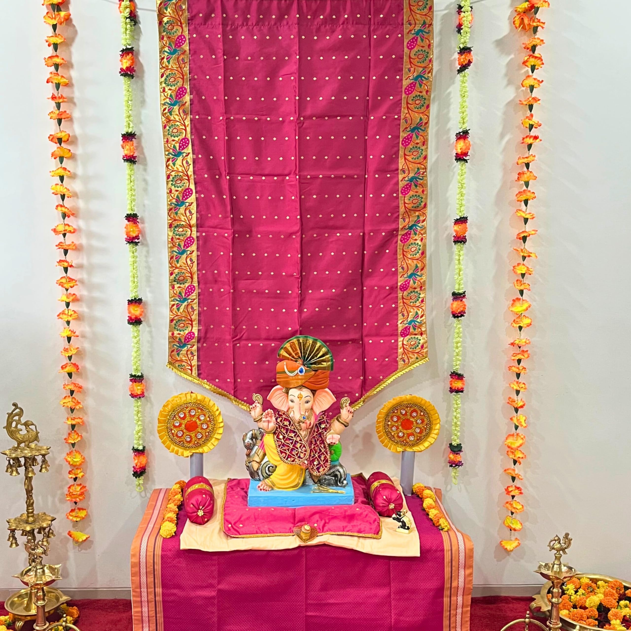 PUNYATVA Fona aizkars festivāla dekorēšanai (Paithani