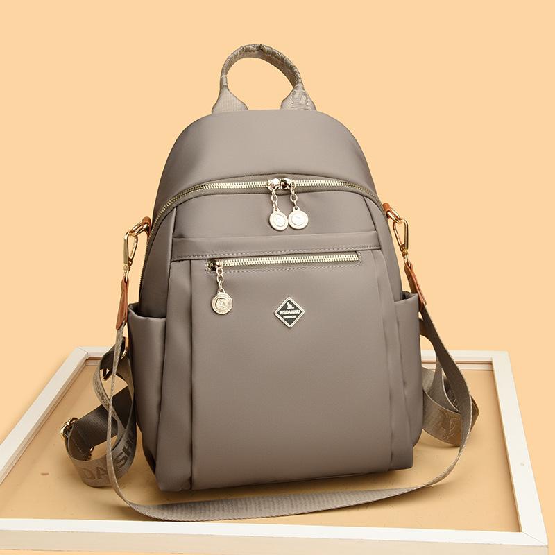 Backpack, Casual Large-capacity Travel Bag, Fashionable Backpack for Traveling and Going To School