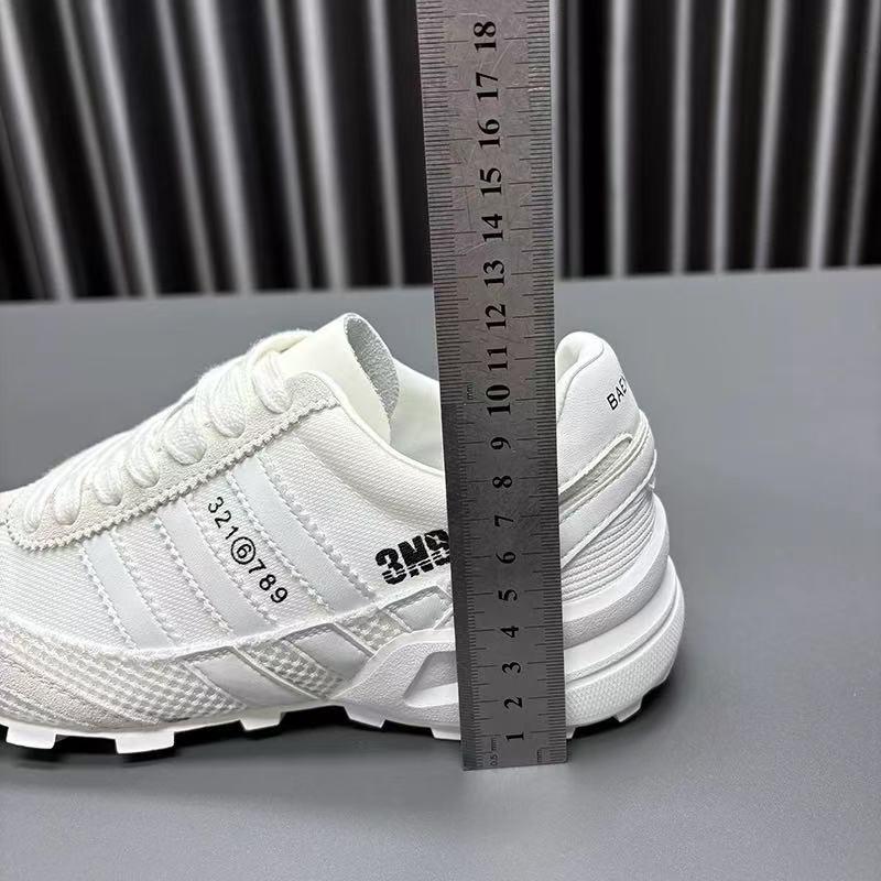 Leather mesh Forrest Gump shoes women's 2025 summer new round head thick sole thin breathable cowhide casual sports shoes tide
