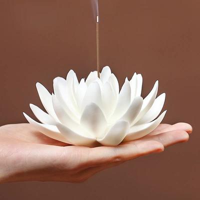 Brûleur d'encens Lotus Blanc en Céramique Décoration d'Intérieur Porte-bâtonnets d'encens Aromathérapie Bouddhiste Encens Brûle-parfum Utilisation au Bureau Salon de Thé