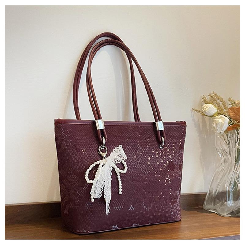 Large capacity bag women's new high-end commuter shoulder satchel underarm class tote handbag