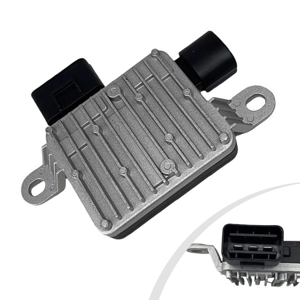 Модуль вентилятора охлаждения двигателя автомобиля Аксессуар Модуль прямой замены Как показано Контроллер вентилятора охлаждения Простая установка China Mainland