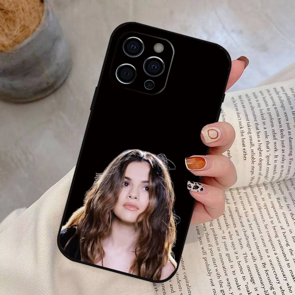 S-Selena G-Gomez Singer Phone Case For iPhone 17,16,15,14,13,12,11 Plus,Pro Max,XS,Soft Silicone Black Cover