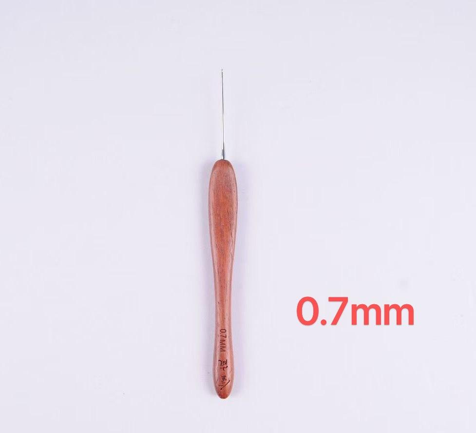 Crochet Blood Sandalwood Handle Hand Knitting Tool Non-Slip Stainless Steel Crochet