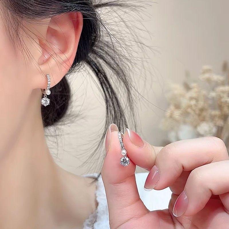 

Super Sparkling Zirconia Pearl Pendant Ear Hook Women s Versatile Elegant Earrings