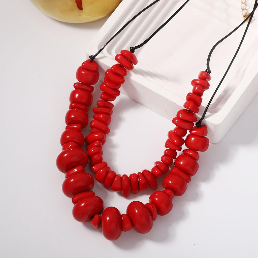 New red resin coral double layer stacked irregular geometric round necklace, retro fashion