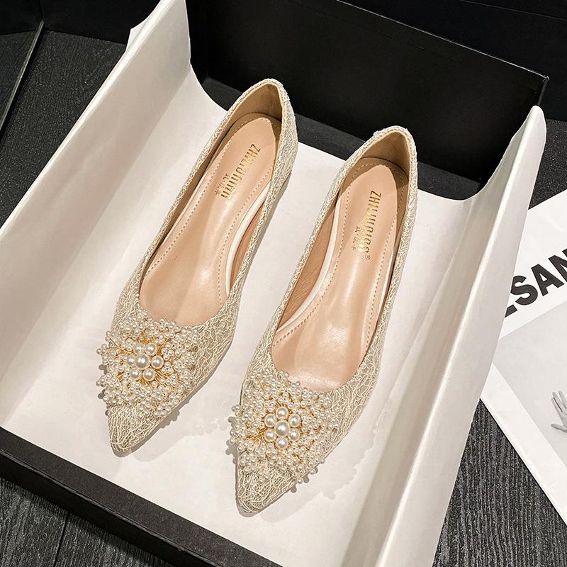 New Shoes for Women Low Heels Pumps Sweet Pearl High Heels Shoes Girl Pointed Toe Dress Shoes