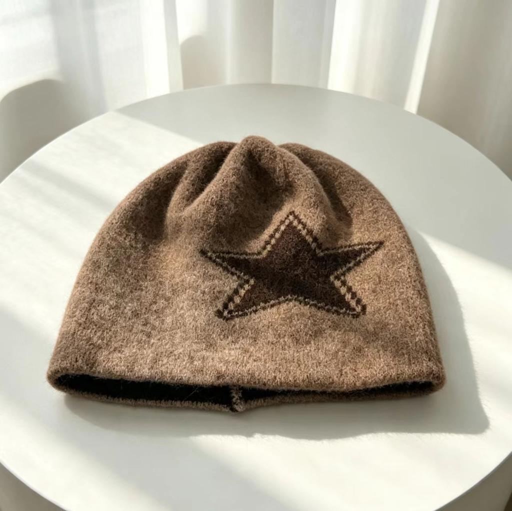 Star stack hat new American wool autumn and winter versatile cold hat female curling knitting small face little hot girl