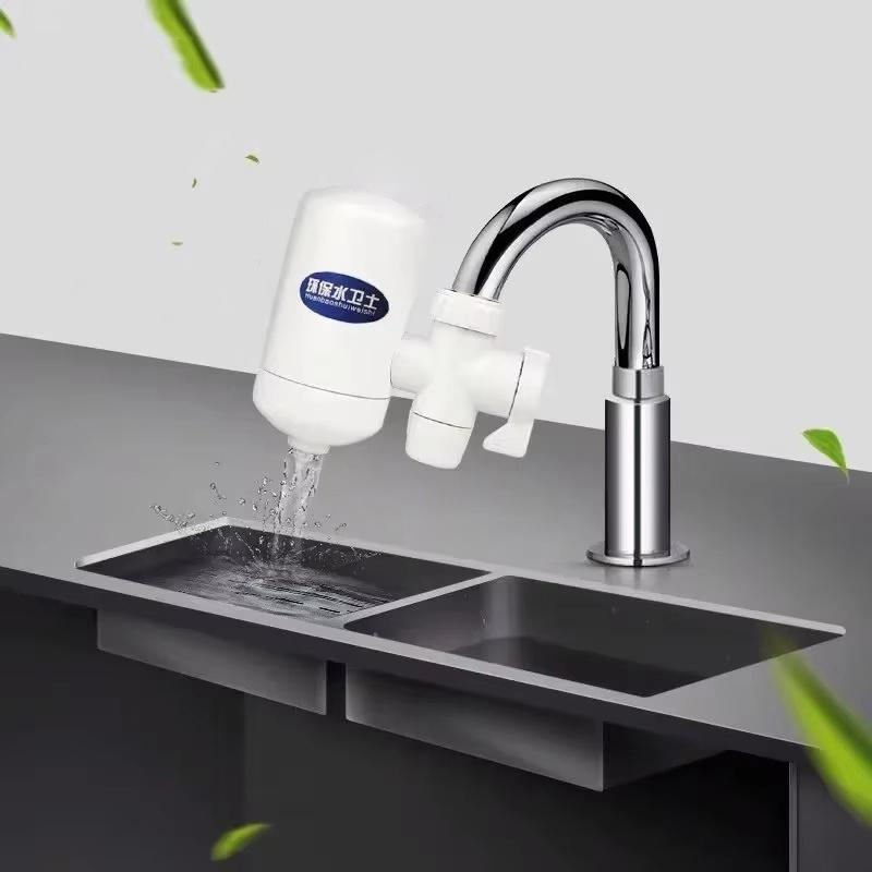 Küchenarmaturfilter Keramikwasserreiniger Lebensmittelqualität BPA-frei Wasserhahnfilter für den Haushaltsküchenspülbeckengebrauch