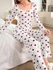 Women’s Heart Print Long Sleeve Top and Pants Pajama Set Two-Piece Loungewear Set Suitable for Outdoor Wear