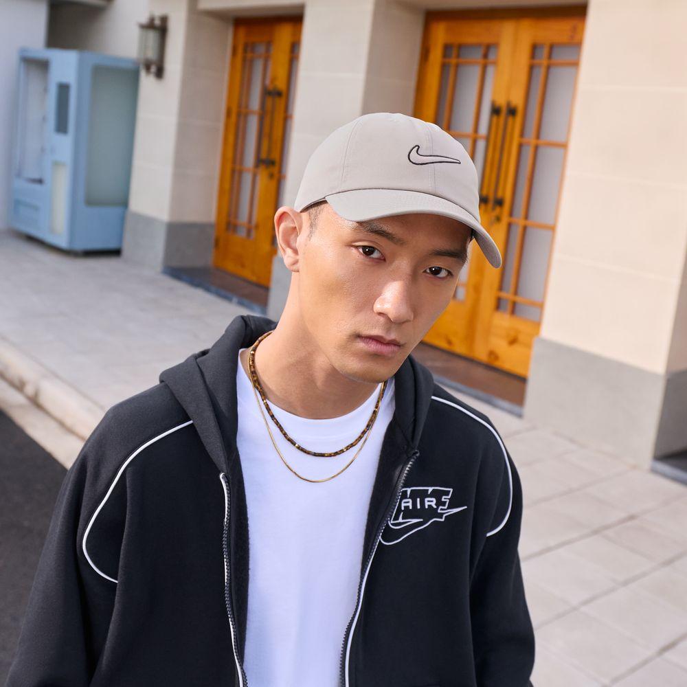 Nike Club Unstructured Swoosh Cap L/XL