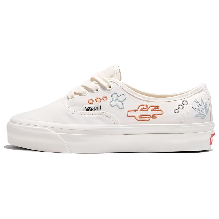 Vans Mte Series Comfortable Durable Low Top Skate Shoes Unisex Skate Shoes Beige VN000CW2FS81 35