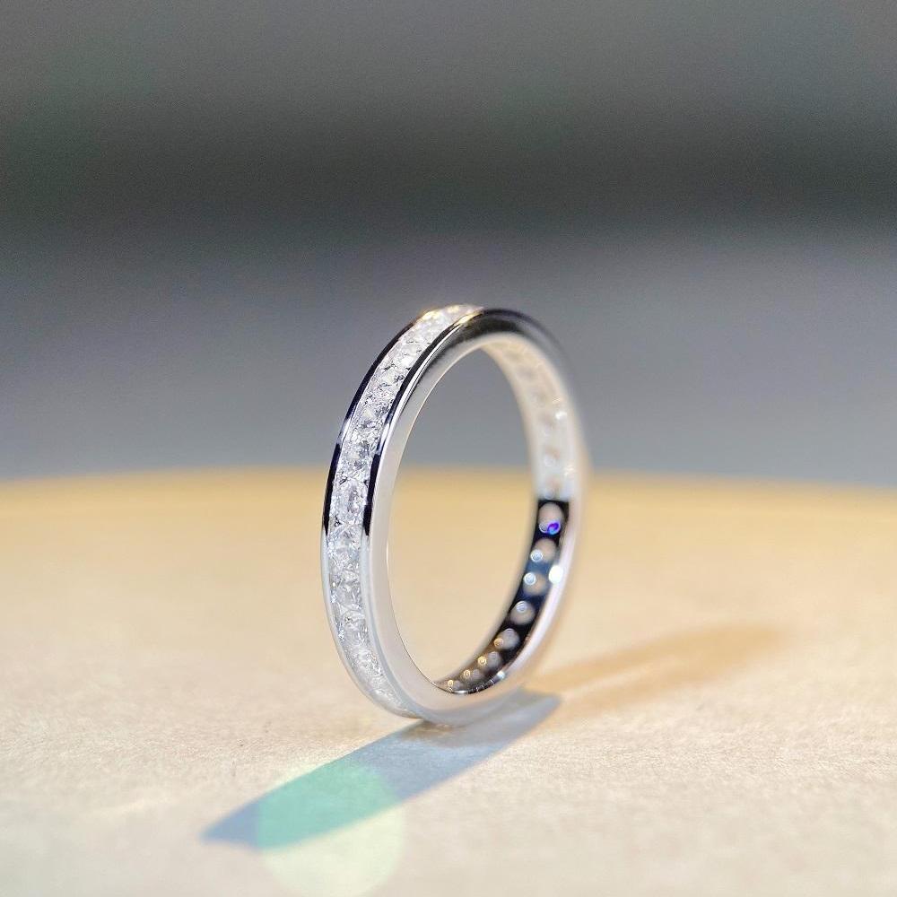 Women's Square Full Circle Zircon Sterling Silver Diamond Index Ring