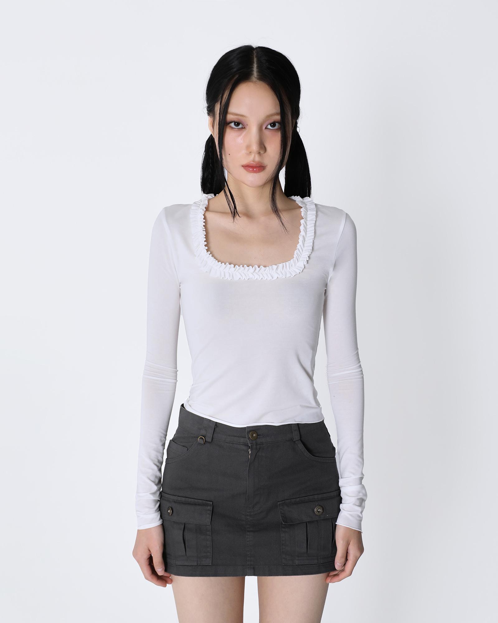 Sio Ruffle Neck Long Sleeve Top [White] White