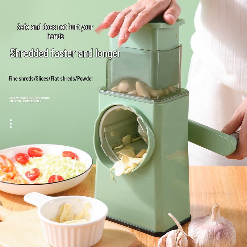Multifunctional Hand-Cranked Vegetable Slicer and Shredder for Potatoes and Carrots