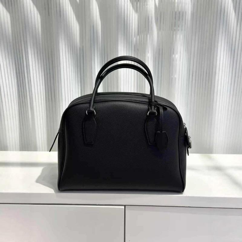 

Новая женская сумка-боулинг из коровьей кожи первого слоя, сумка-подушка, на плечо, кроссбоди, бейсбольная сумка, легкая роскошь, сумка из натуральной кожи 32*25*13cm чёрный