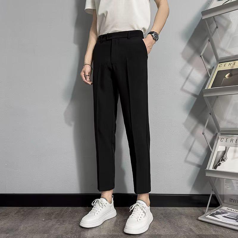 Trendige, gerade geschnittene Freizeithose für Herren im koreanischen Stil: Frühling/Herbst: Neun Punkte, knitterfreie Businessmode.