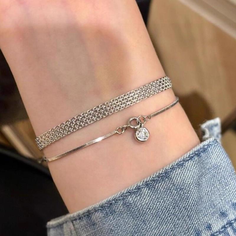 Fashionable and Individualistic Chain High-end Style Women's Light Luxury Jewelry - Exquisite and Versatile Bracelet