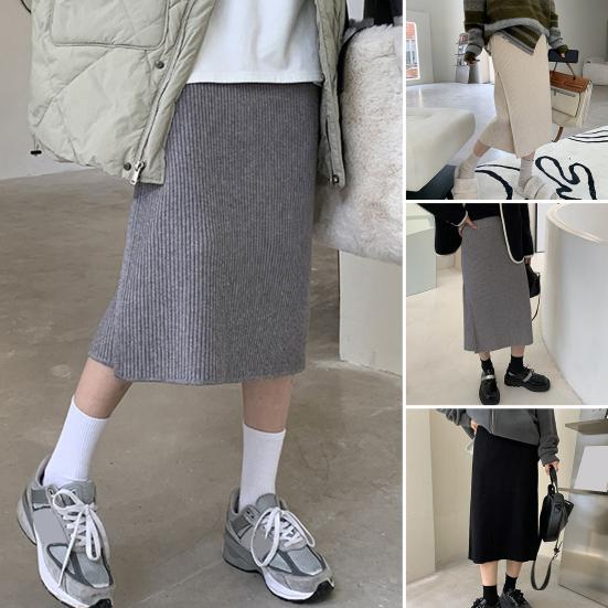 Women Midi Skirt High-Waisted Solid Color Casual Style Knitting Skirt Autumn Winter Side Split Hem Skirt Versatile Daily Wear