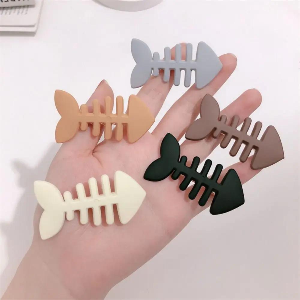 Simple Animal Fish Bone Hair Clip Plastic Headwear Geometry Hair Accessories Y2k Barrettes Girls
