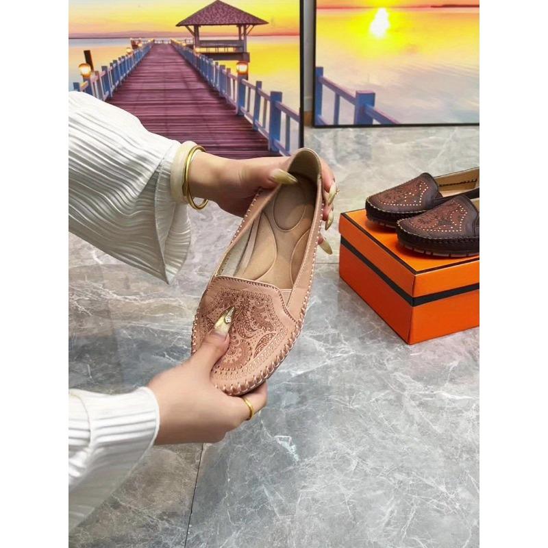 Rozmiar Plus Laserowe Przeszycia Retro Damskie Mokasyny Płaskie Wygodne Do Chodzenia Moda Styl Retro