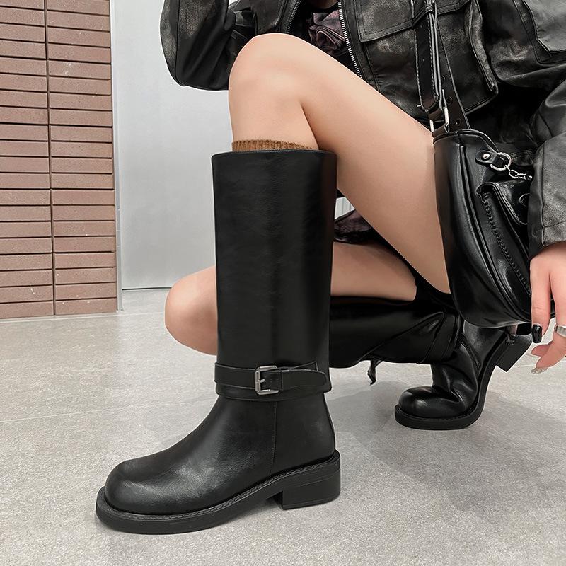 Verze z hovězí kůže Jedna bota Dva způsoby nošení Odnímatelné rytířské boty Dámské silné podpatky S přezkou na opasku Martensky Vysoké, ale ke kolenům