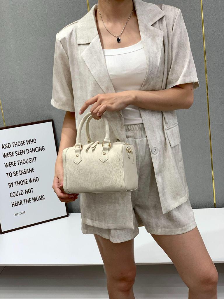 Autumn & Winter Luxury Leather Crossbody Bags: Stylish, Versatile, and High-End Shoulder Handbags for Women.