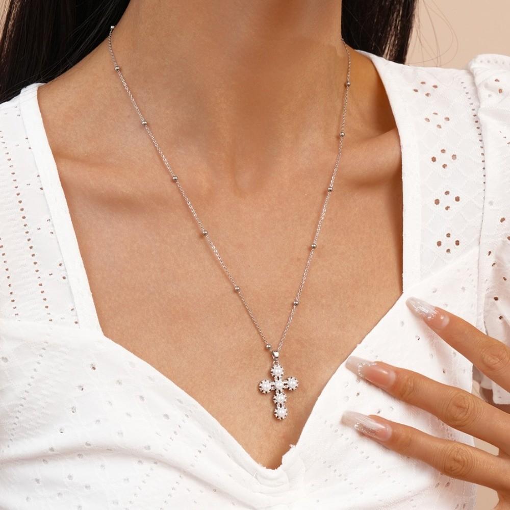 Crystal Cross Necklace Rhinestone Cross Pendant Vintage Cross Choker Chain  Girls