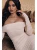 2025 Europäisches und Amerikanisches Damen Unifarbenes Off-Shoulder Schmal geschnittenes Partykleid