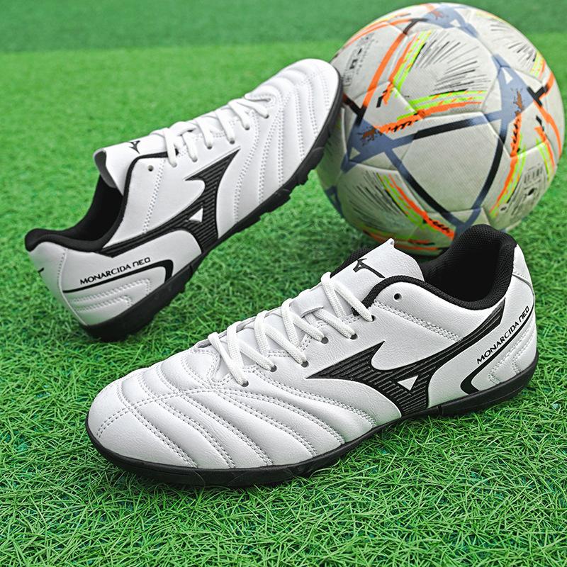 Football shoes men's low-top football shoes women's broken nails adult training primary school students' games boys' special youth football shoes
