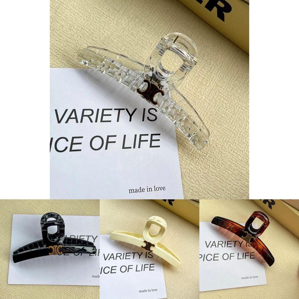 Koreanische Acryl-Haarspange für Damen, elegantes und handgefertigtes Haaraccessoire in großer Hai-Form