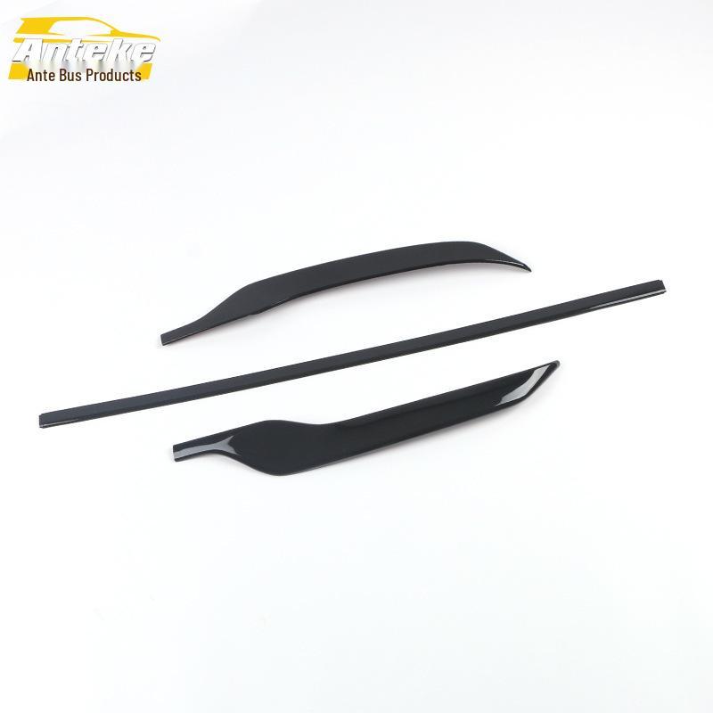 

Rear Bumper Trim & Anti-Scratch Cover for 21 CRV: Decorative Protective Strip