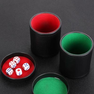 Copo de Dados Durável com Tampa Couro Verde Vermelho Forro Jogos de Tabuleiro Preto Copo de Dados para Festa