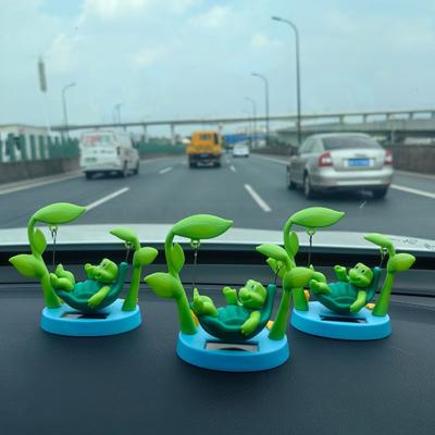 Enfeite de tartaruga para carro, ornamento de tartaruga dançante movido a energia solar, decoração de painel de desenho animado, estatueta de tartaruga balançando, acessório engraçado para carro
