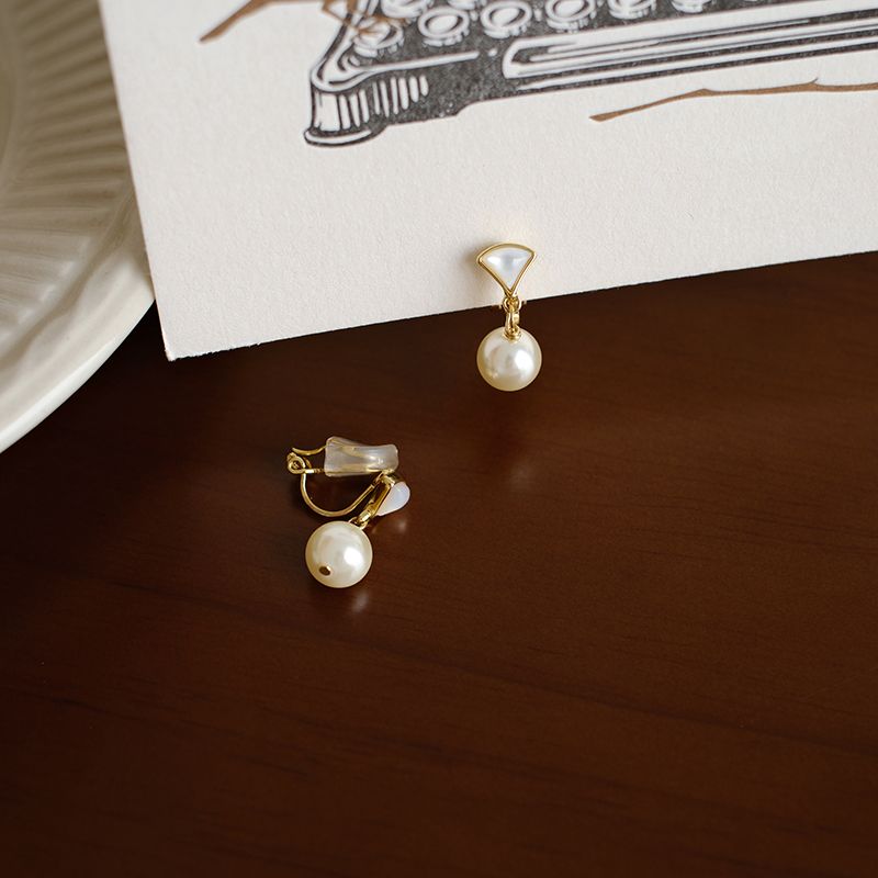 

Элегантность Ретро Москитная спираль Женские серьги-капли Маленькая жемчужина