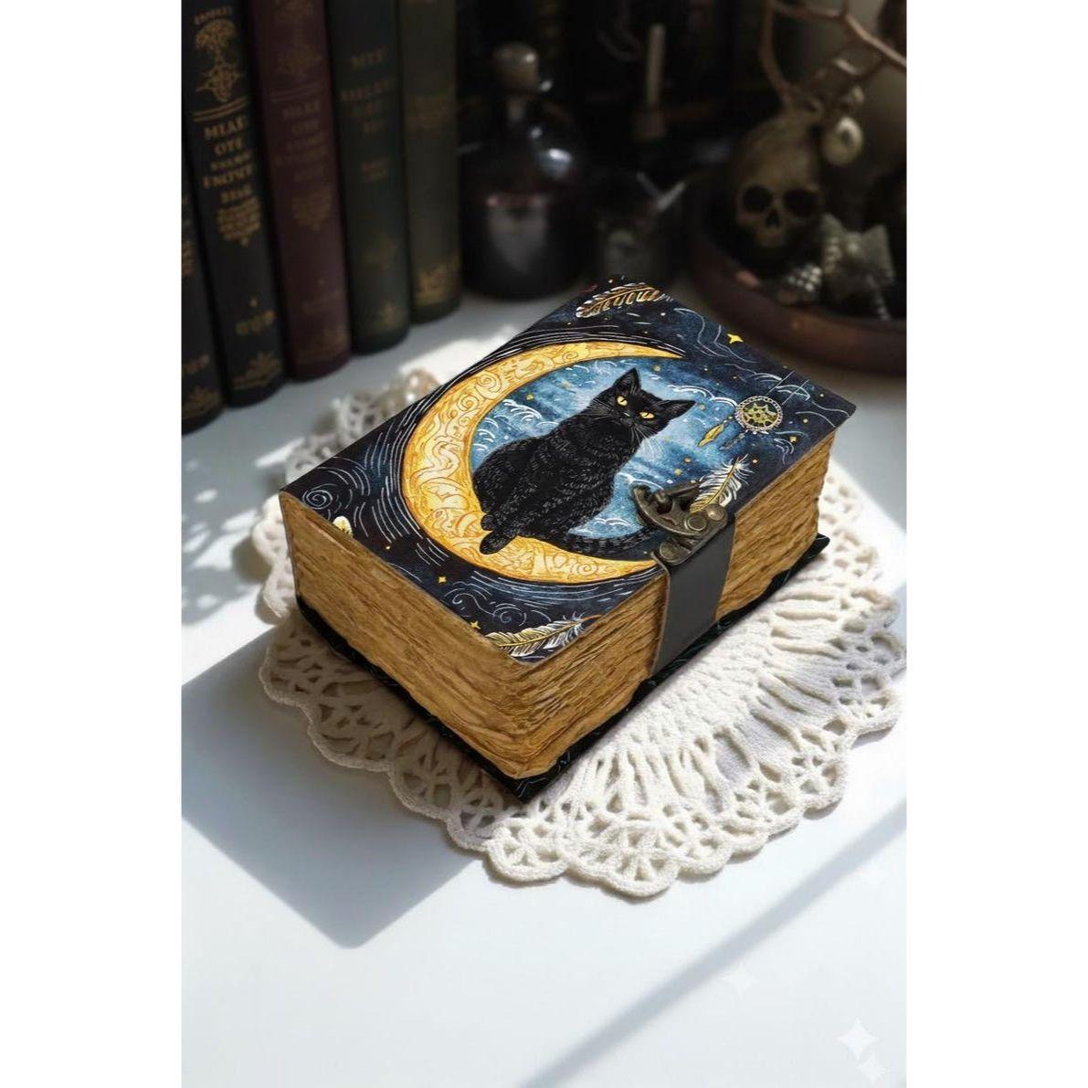 

Кожаный журнал Гримуара: Книга Теней с принтом кошки, Магический кожаный журнал, Книга заклинаний, Магический журнал с кошкой, Подарки на Хэллоуин 7 x 5 in - 200 Sheet