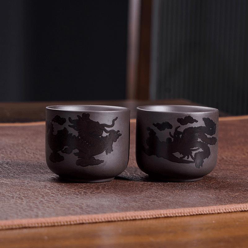 Čínský šálek na čaj měnící barvu Vintage Ručně vyráběný Draky Fénixy Hliněný hrnek Kung Fu Čaj Proti opaření Káva Čaj Nádobí