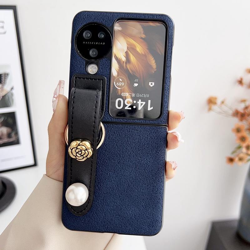 Pearl Camellia Leather Handheld Wristband Compatible with Find N3 Flip Foldable Zflip5/4 Phone Case Protective Case