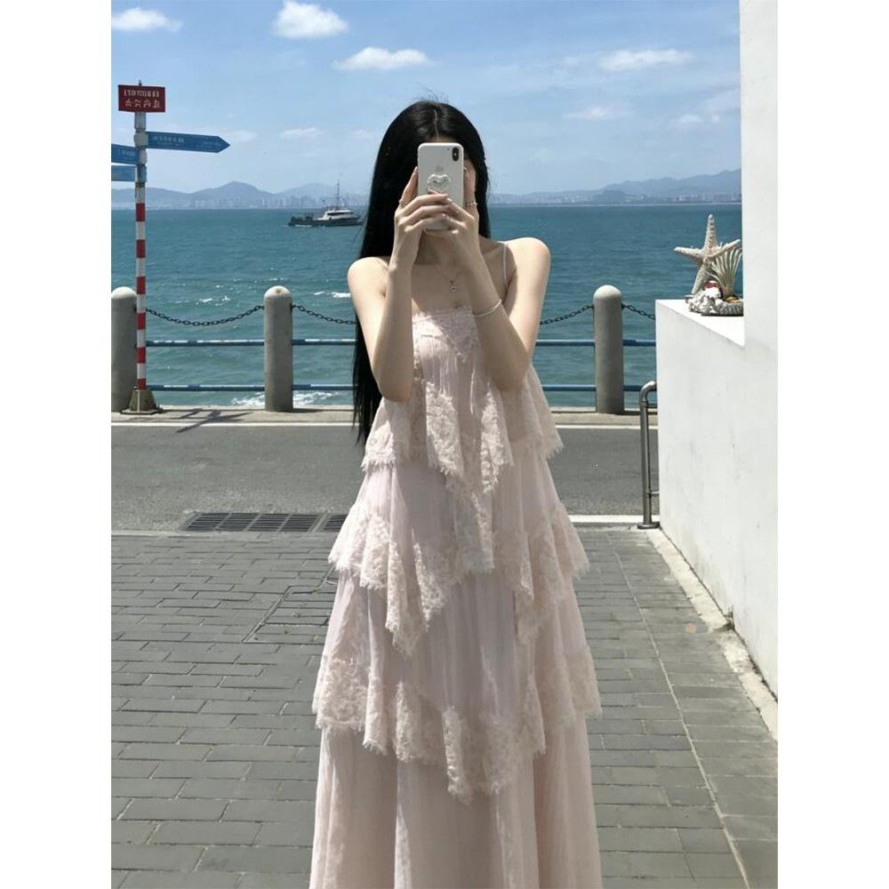 In Stock At the Actual Price, Korean Gentle Wind Lace Beautiful Back Suspender Dress, Spring New Holiday Wind Cake Long Dress for Women