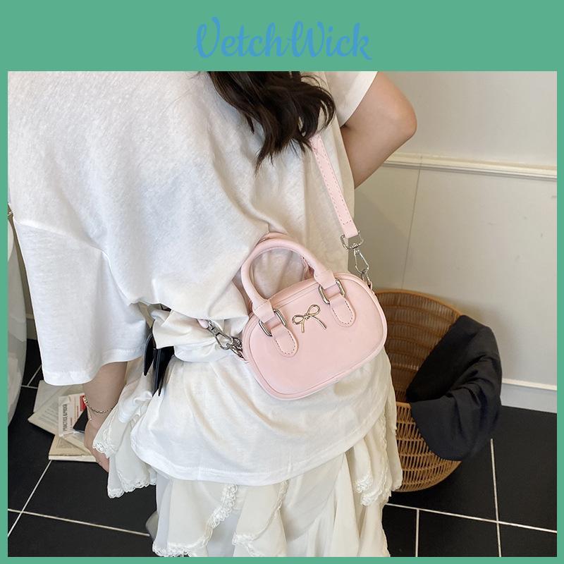 Mini Trendy Shoulder Bag With Sewn Detail And Inner Pouch For Casual Outings