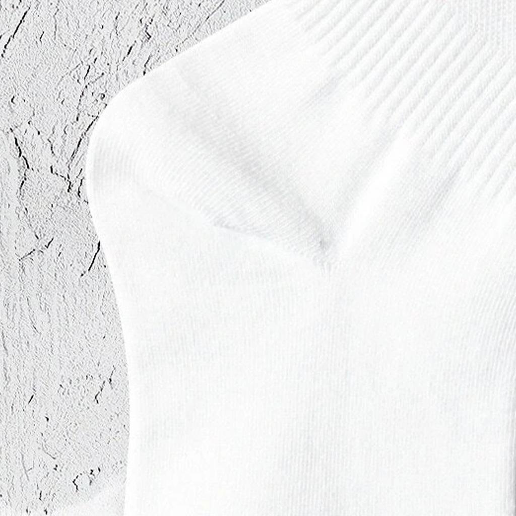 Men and women green striped cartoon dinosaurs cute comfortable socks, breathable sweat absorption deodorant Crew Socks