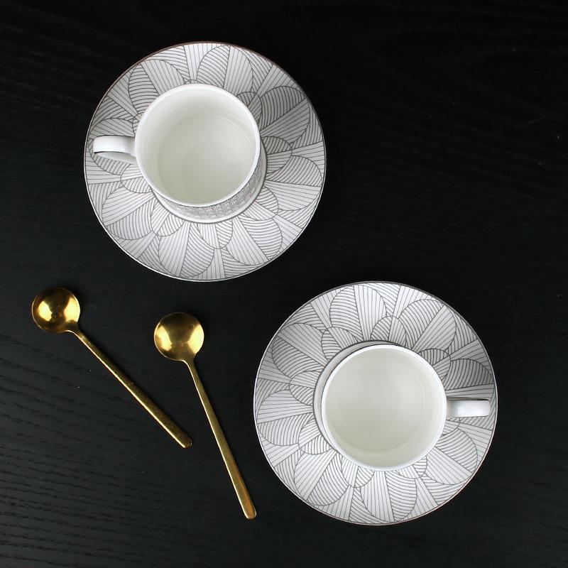 Ceașcă de cafea simplă și elegantă din ceramică porțelan osos, ceașcă de ceai de după-amiază de restaurant de înaltă clasă, farfurie, cană. Potrivită pentru mașina de spălat vase