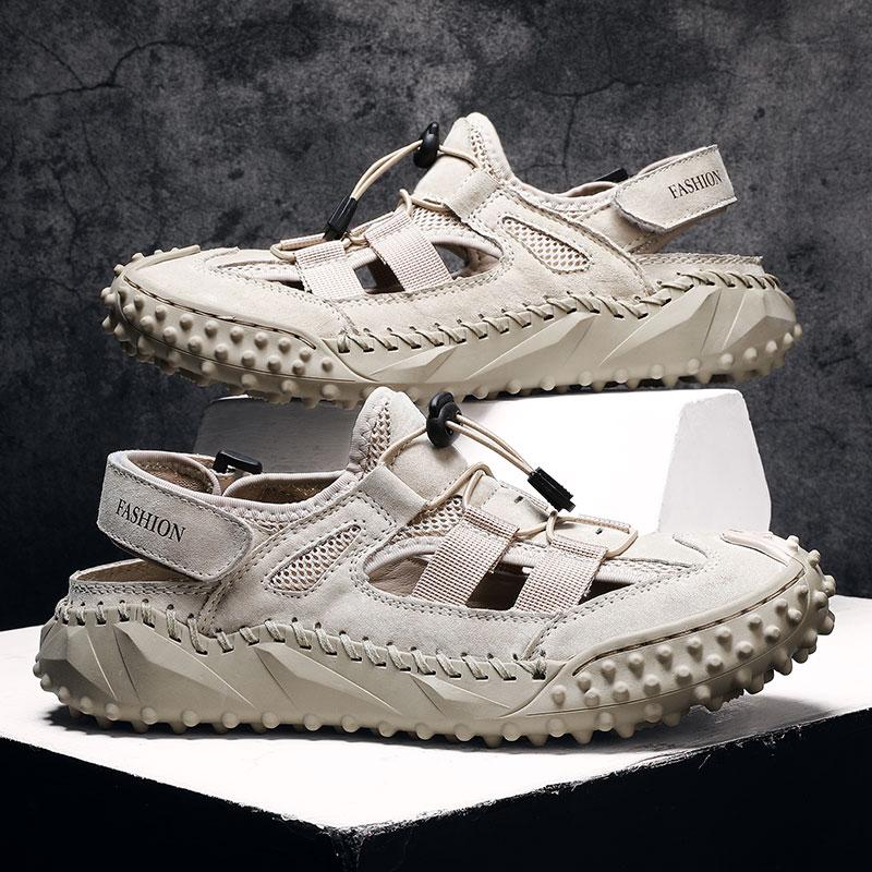 Fashion Classic Vintage Style Sandals Men Breathable Summer Flat Outdoor Handmade Sandals Antiskid Beach Sneakers Hollow Out Desert Shoe