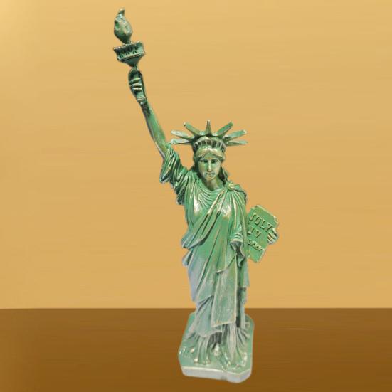 Desktop Statue of Liberty Resin Liberty Goddess Figurine USA Style Goddess Collection Home Office Decoration Gift for Family Friends